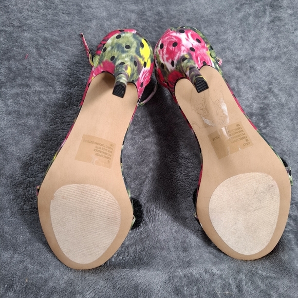 Betsey Johnson floral print heels black pom poms pink black green size 7B - Picture 6 of 12